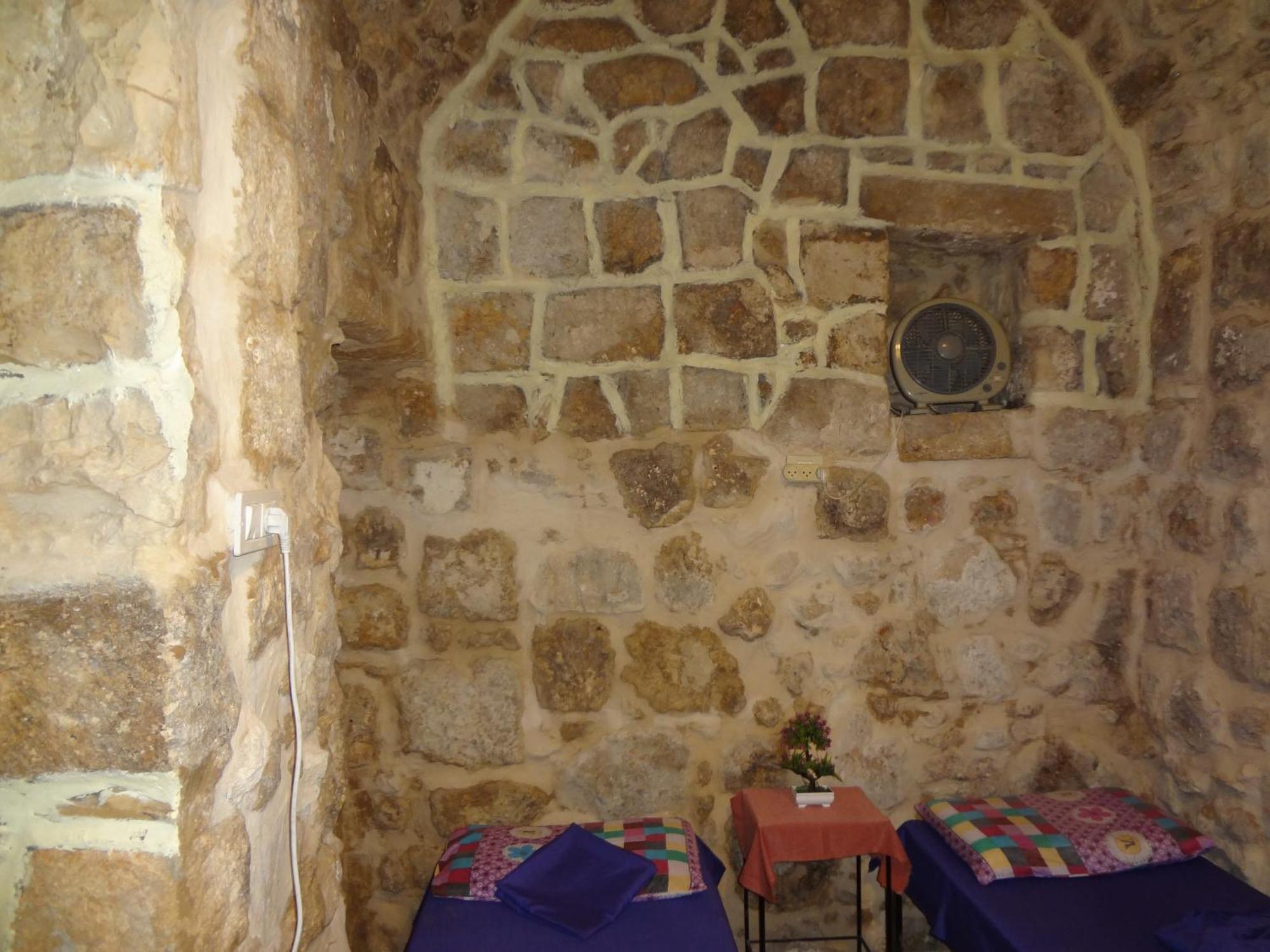 Jaffa Gate Hostel Jerusalén Habitación foto